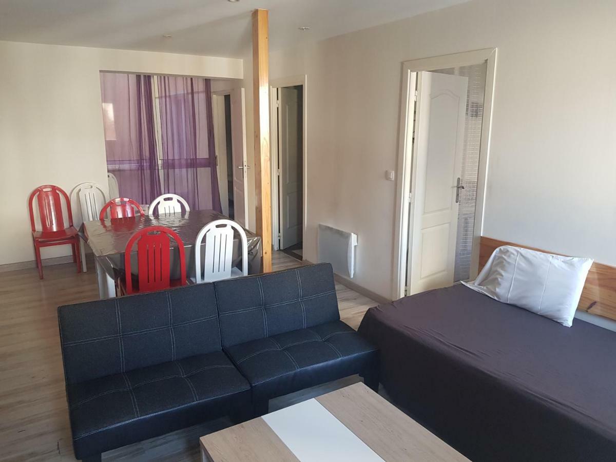 דירות לורדה 13 Rue De La Fontaine F11 מראה חיצוני תמונה